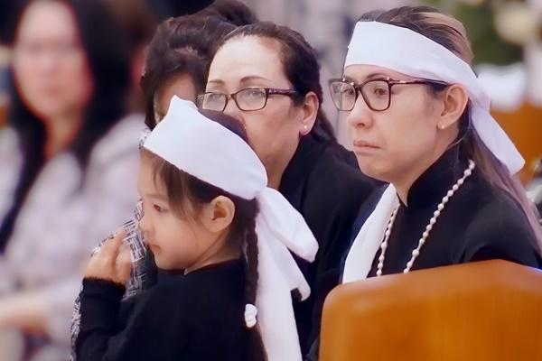 Xót xa phận đời bạc bẽo của 3 nghệ sĩ Việt ra đi khi tuổi còn trẻ: Bỏ lại con thơ dại, đã yên nghỉ vẫn bị thị phi đeo bám-7