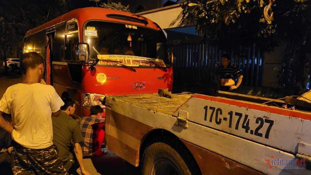 Khởi tố vụ án liên quan trẻ mầm non tử vong trên xe đưa đón ở Thái Bình-1