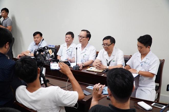 Những vụ học sinh bị bỏ quên trên xe đưa đón của trường: Sự tắc trách của người lớn và nỗi đau của gia đình-4