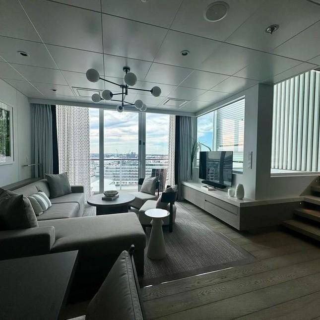 Bên trong du thuyền tổ chức tiệc cưới con trai tỷ phú Ấn Độ-4