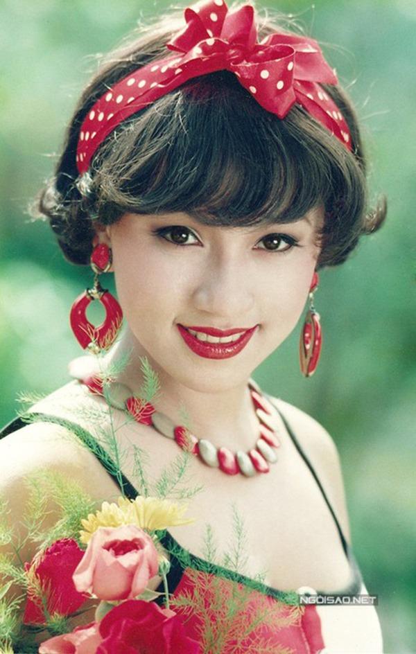 Nữ ca sĩ gợi cảm trong làng nhạc bolero có đời thực viên mãn, nhiều người mơ ước-1