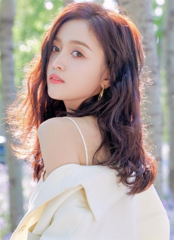 Sau 0h00 ngày 31/5/2024: 3 con giáp phất lên vù vù, làm gì cũng may, tiền tăng phi mã-1