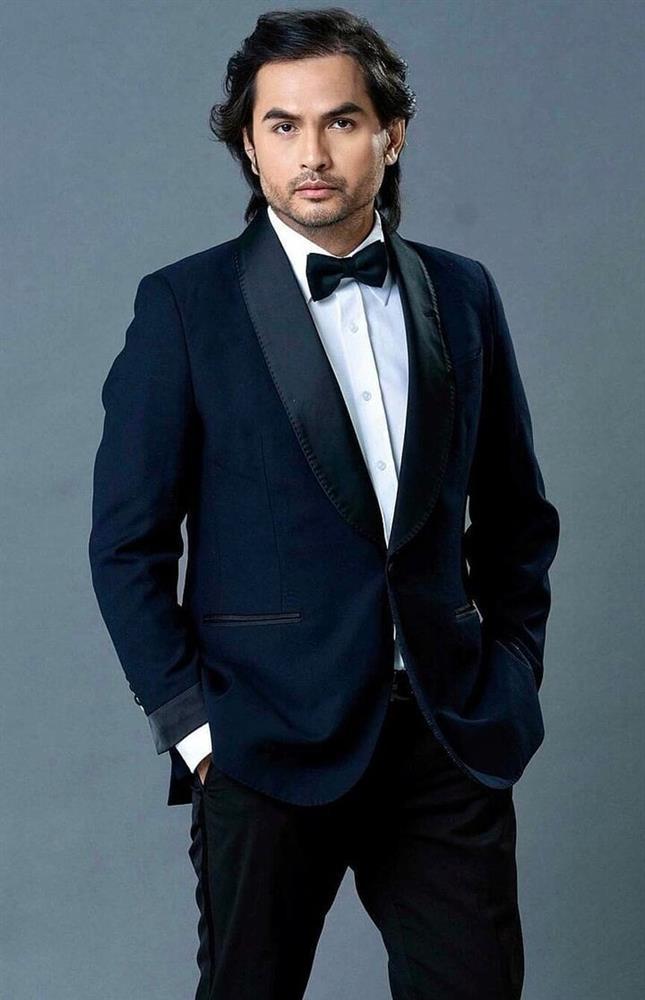 Sao Việt bỏ hào quang sang Mỹ: Người bị trầm cảm, người bán hàng online mưu sinh-2