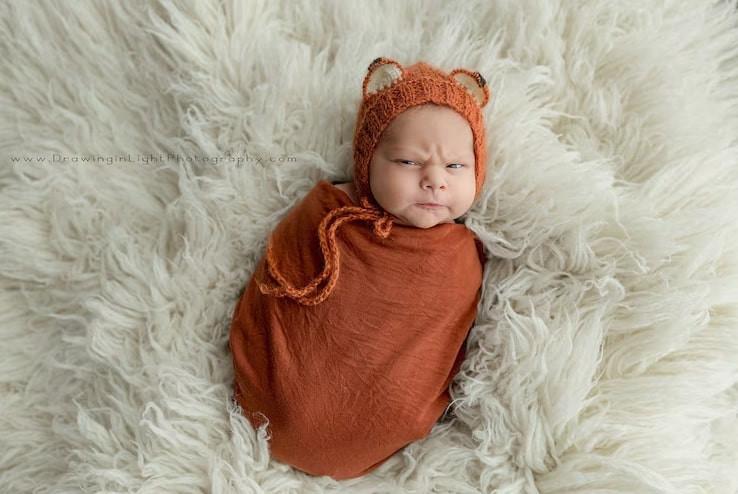 Bé trai sơ sinh bất ngờ nổi tiếng vì biểu cảm khuôn mặt quá dễ thương-2