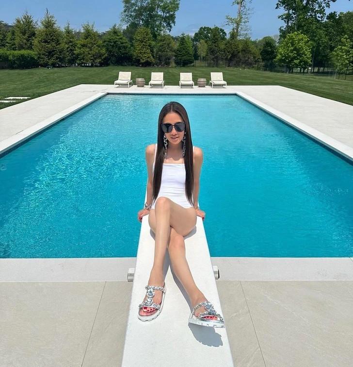 Vóc dáng lão hóa ngược của nữ hoàng váy cưới Vera Wang ở tuổi 75-2