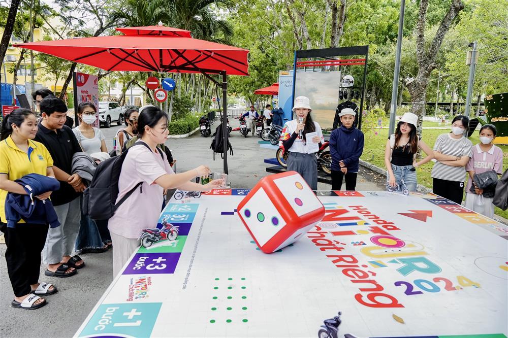 Gen Z tỏa sáng chất riêng tại Honda Uni Tour 2024-1