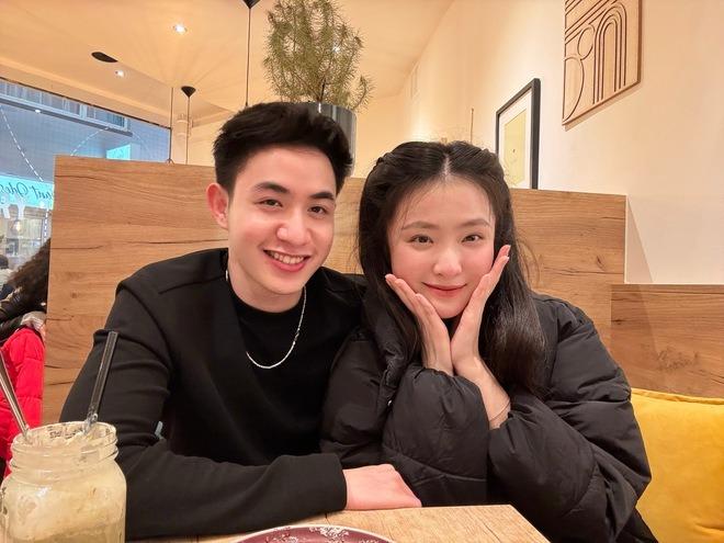 Tình cờ gặp lại Hoa khôi trường cấp 3 giữa trời Âu, chàng trai cưa đổ chị đẹp-5