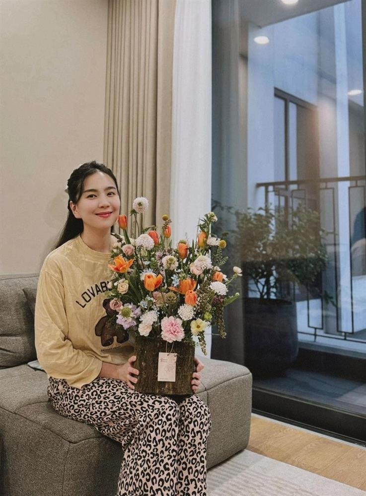 MC Mai Ngọc lần đầu khoe nội thất căn nhà, ngầm thừa nhận quyết mua là hợp lý nếu không giá sẽ tăng-7