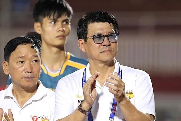 HLV Kim Sang-sik chọn ai làm đội trưởng, đội phó tuyển Việt Nam?-2