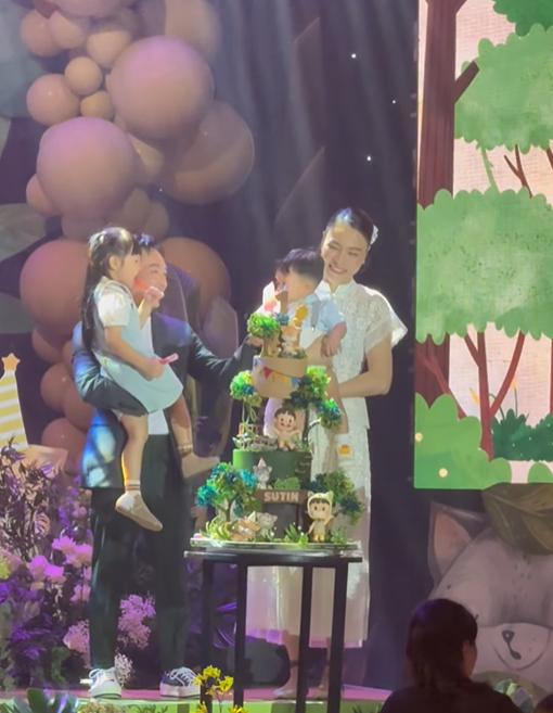 Sinh nhật quý tử hào môn của Cường Đô La: Subeo lộ diện gây sốt, không gian tiệc cực hoành tráng-7