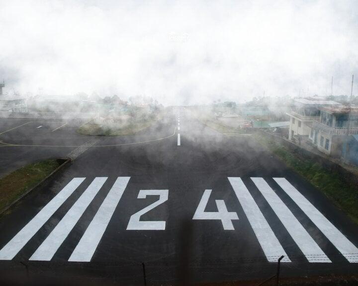 Sân bay nguy hiểm nhất thế giới, phi công được thử thách đến cực hạn-4