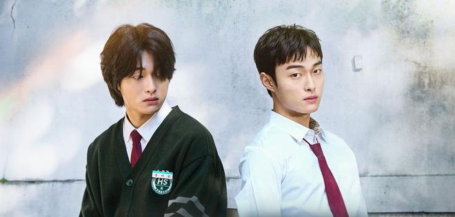 Phim mới chiếu đã nhận bão tẩy chay vì phá nát nguyên tác, tiếc cho nam chính đóng 2 vai quá xuất sắc-6