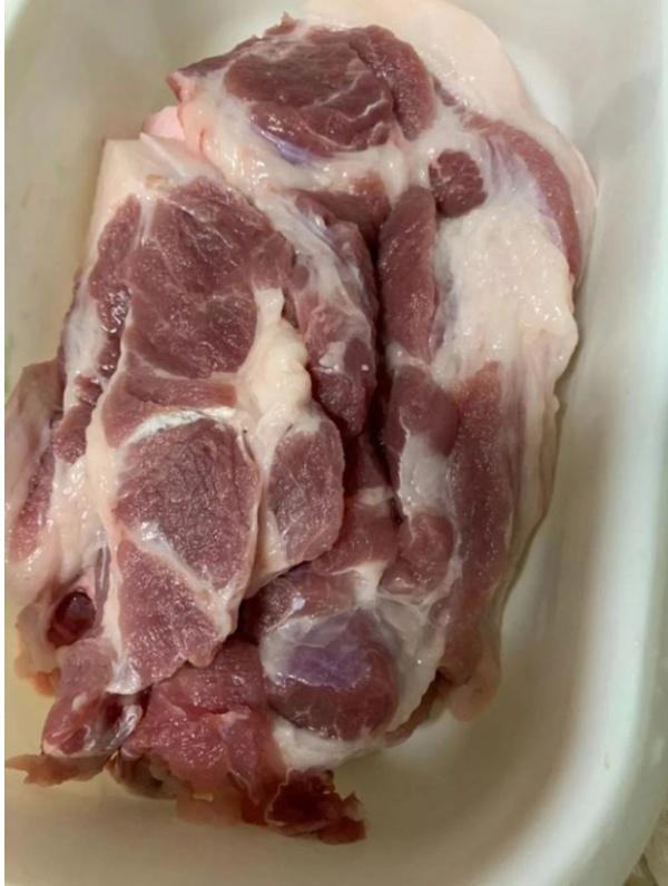 Nướng thịt bằng nồi cơm điện kiểu này dễ làm, rất ngon, khỏi cần bếp nướng-2