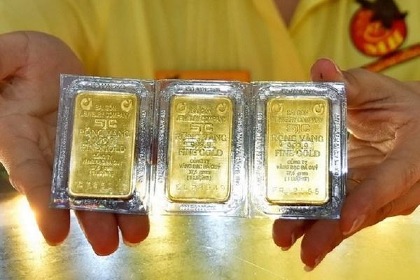 Giá vàng SJC lao dốc, lỗ gần 11,5 triệu đồng/lượng vì trót ‘đu đỉnh’-2