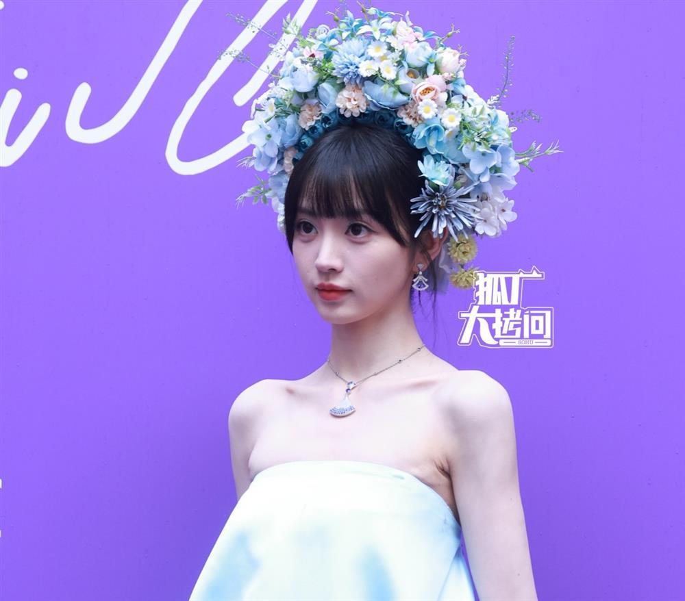 Dàn người đẹp gầy trơ xương-3