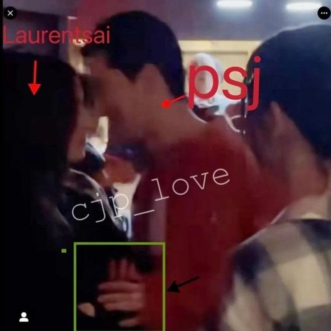 Park Seo Joon đang bị tấn công-6