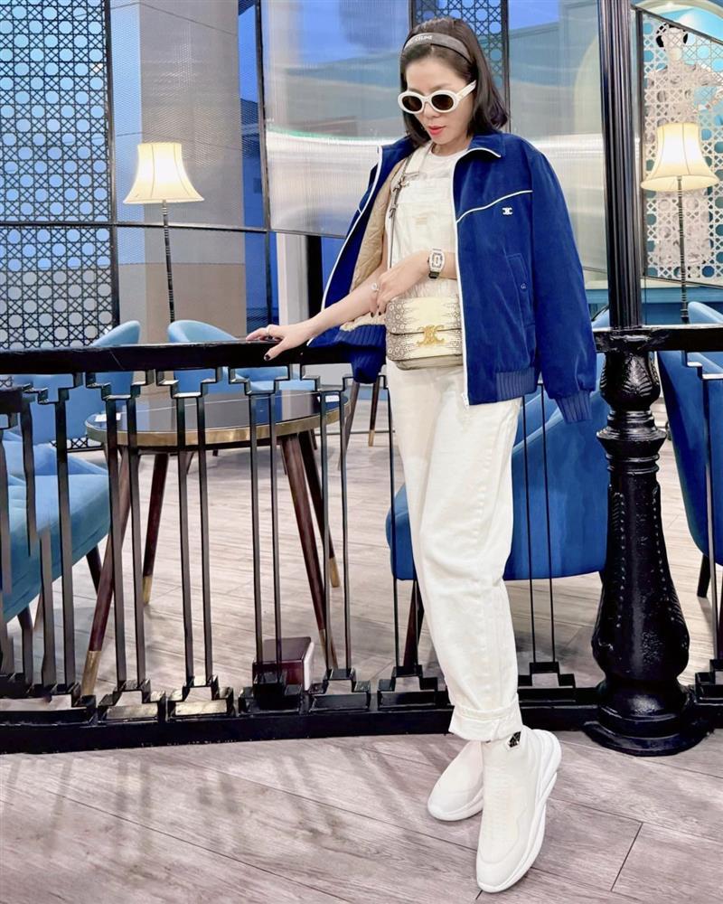 Bộ sưu tập đồng hồ gắn kim cương đắt đỏ bậc nhất thế giới của ca sĩ Lệ Quyên-8