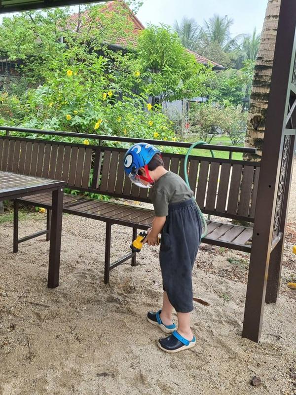 Khám phá biệt phủ ở ngoại ô của gia đình NSND Xuân Bắc-23