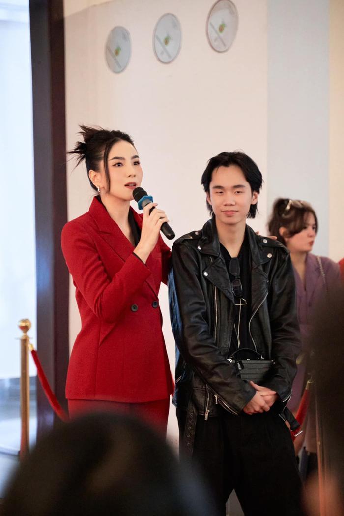 Em trai MC Mai Ngọc: Đỗ trường đại học top 5 của Mỹ, 18 tuổi đã là CEO-2