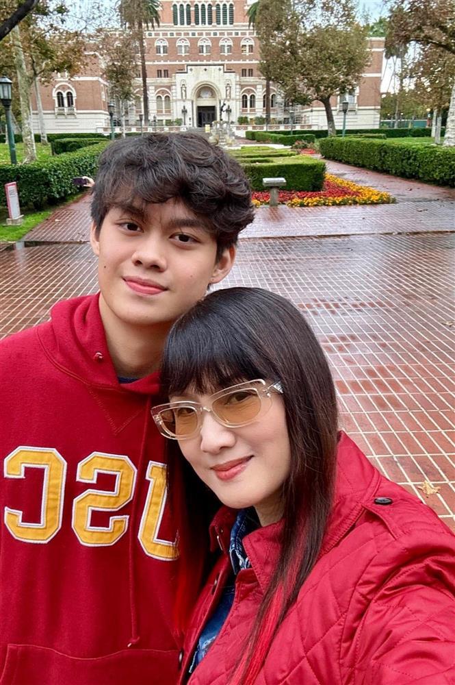 Nói không với cảnh nóng, người cãi nhau với đạo diễn, người thì chồng máu ghen lúc nửa đêm-6