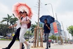 Dự báo thời tiết 3/6/2024: Hà Nội nắng nóng 37 độ C, TP.HCM mưa rào