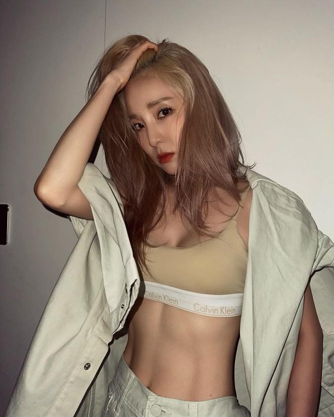 Dara (2NE1) tiết lộ cân nặng gây sốc chỉ 38 kg, phơi bày mặt tối của nạn ép cân ở Kbiz-3