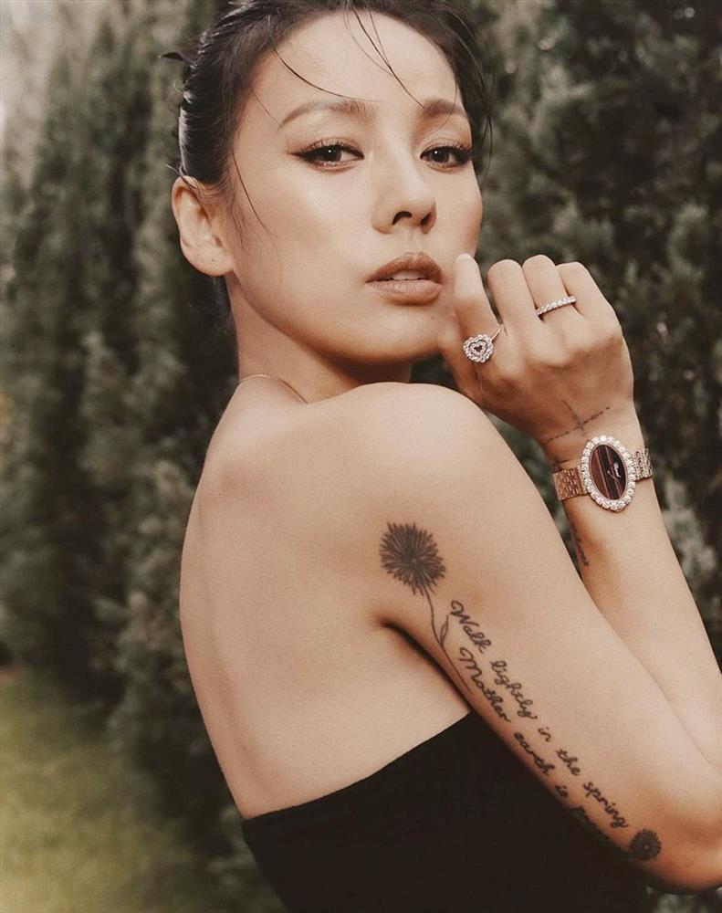 Nữ hoàng gợi cảm của showbiz từ bỏ cuộc sống sang chảnh để về quê làm nông-1