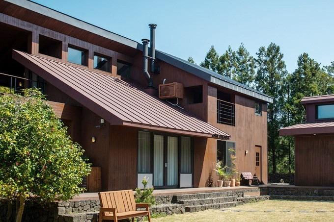 Nữ hoàng gợi cảm của showbiz từ bỏ cuộc sống sang chảnh để về quê làm nông-7