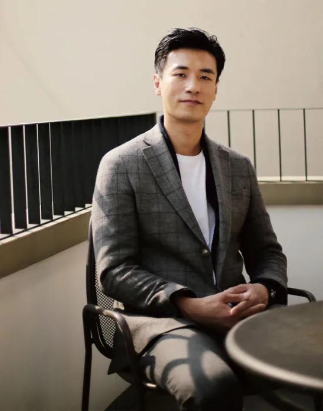 Sốc: Ẩn ý hẹn hò ca sĩ đình đám Hàn Quốc, hot girl Việt bị chính chủ vạch mặt-5