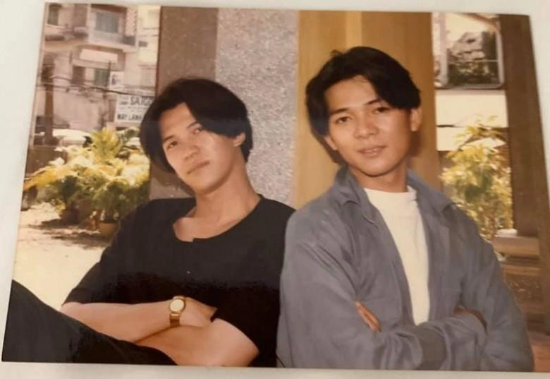 Lãng tử chân tình Vân Trường: Từng bị nói ăn theo Lam Trường, rời showbiz khi đang ở đỉnh cao, giờ làm thợ cắt tóc ở Mỹ, lẻ bóng ở tuổi U60-2