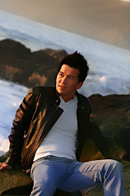 Lãng tử chân tình Vân Trường: Từng bị nói ăn theo Lam Trường, rời showbiz khi đang ở đỉnh cao, giờ làm thợ cắt tóc ở Mỹ, lẻ bóng ở tuổi U60-5