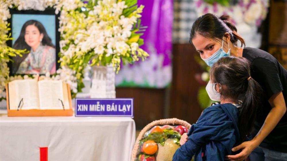 Con gái của cố nghệ sĩ Mai Phương mang họ bố, hé lộ tên thật với 4 chữ vô cùng ý nghĩa-5