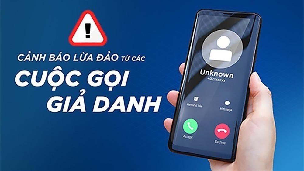 Nhận cuộc gọi của đối tượng tự xưng công an, bà cụ ở Hà Nội mất 1,1 tỷ đồng-1