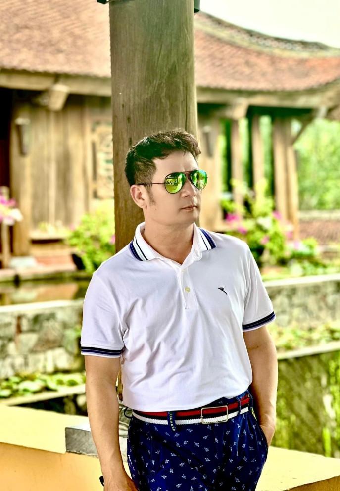 Bằng Kiều: Tôi duy trì sự lãng mạn với bạn gái kém 18 tuổi mỗi ngày-8