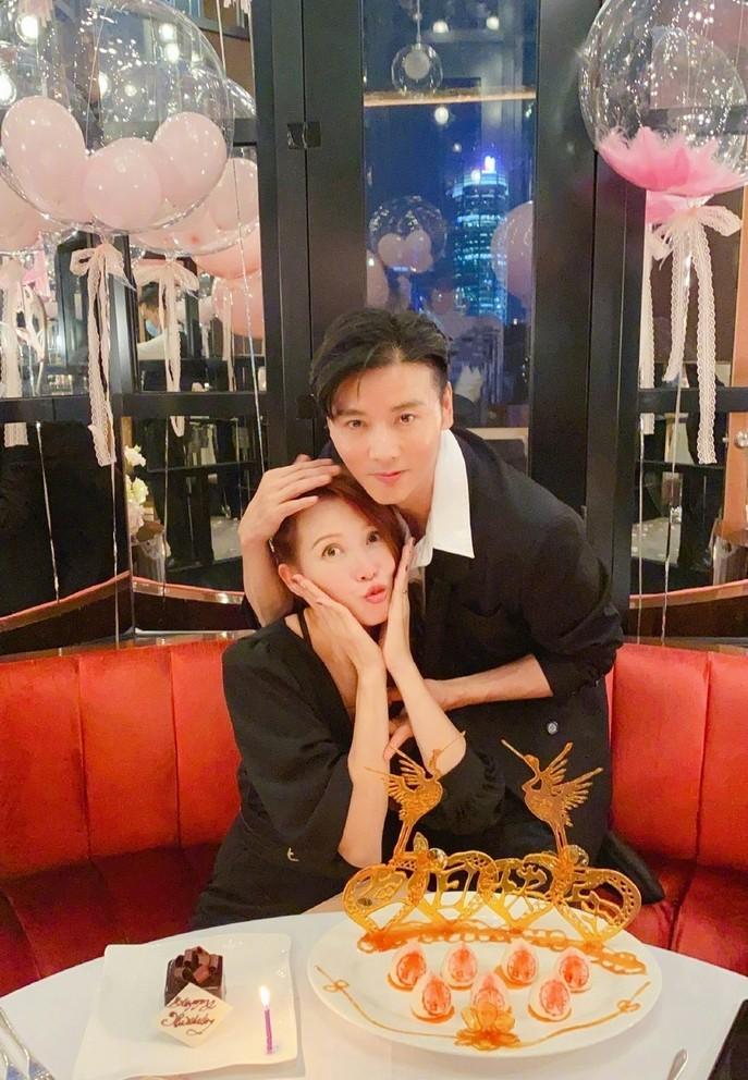 Thái Thiếu Phân mạnh tay chi tiền tỷ tậu nhà sang mừng sinh nhật ông xã, hôn nhân viên mãn ở tuổi 50-6