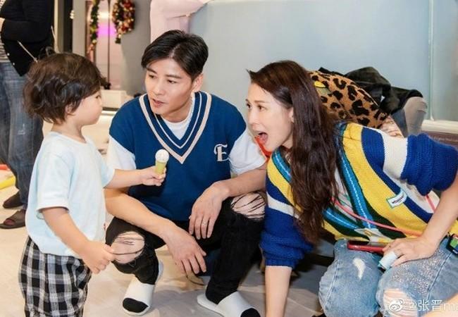 Thái Thiếu Phân mạnh tay chi tiền tỷ tậu nhà sang mừng sinh nhật ông xã, hôn nhân viên mãn ở tuổi 50-7