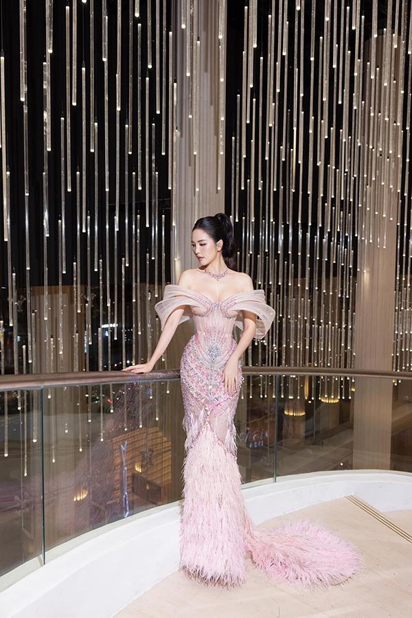 Nhan sắc xinh đẹp và bí quyết hack tuổi của BTV Thụy Vân-5