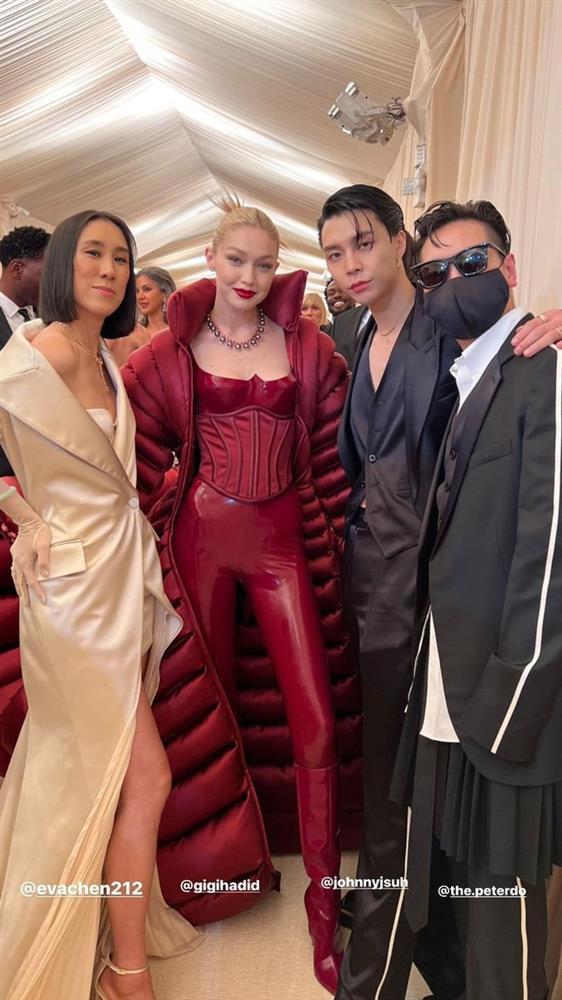 2 sao nam hàng đầu bị tố ngủ với fan nữ: Người từng tỏ tình với Chi Pu, kẻ dính tin đồn hẹn hò ác mộng Kbiz-11