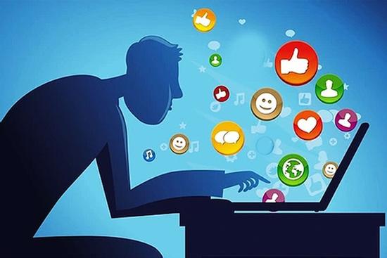 Phờ phạc vì cả đêm hóng drama, cãi vã chuyện tào lao trên mạng