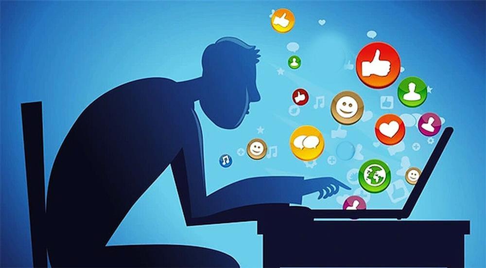 Phờ phạc vì cả đêm hóng drama, cãi vã chuyện tào lao trên mạng-1