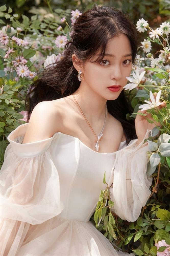 7h sáng thứ Tư 5/6/2024: 3 con giáp tiền bạc đầy nhà, vàng đeo kín người, của cải hả hê-2