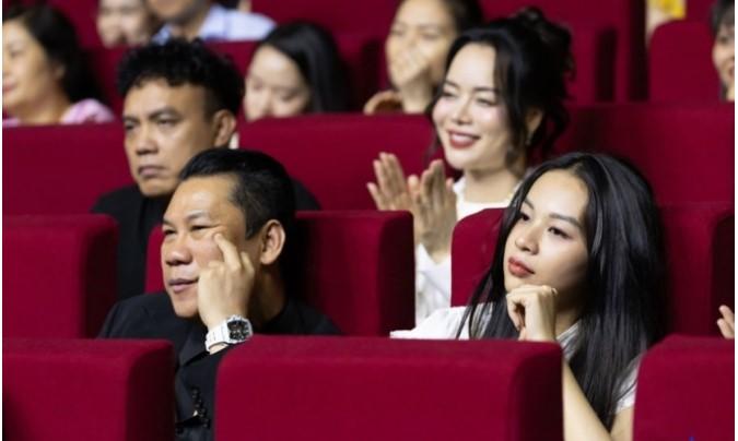 Đường tình trái ngược của Lệ Quyên và chồng cũ sau ly hôn-6