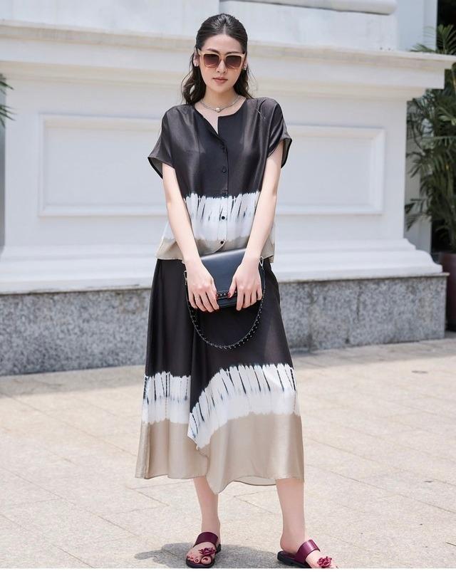Học Á hậu Tú Anh biến những outfit mùa hè thường ngày không nhàm chán-7