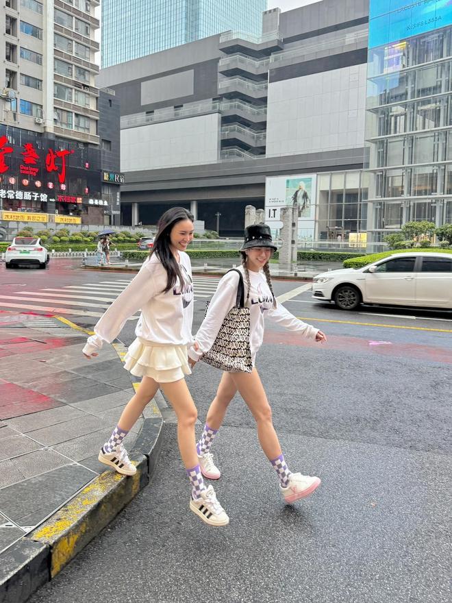 Bị đồng nghiệp bất ngờ bắt gặp tại Úc, Lan Ngọc có phản ứng thế nào?-4