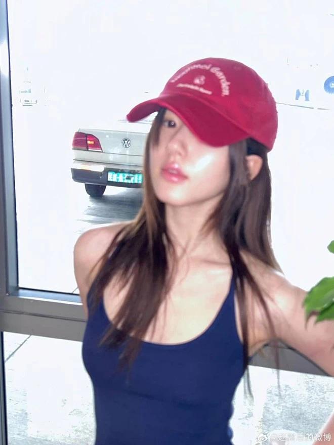 Trước thềm phim mới khai máy, Triệu Lộ Tư khoe mặt mộc sáng mịn, hồng hào, netizen ùa vào xin vía-1