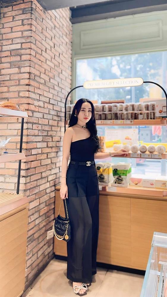 Sắc vóc đời thực của bạn gái diễn viên Ngọc Quỳnh-3