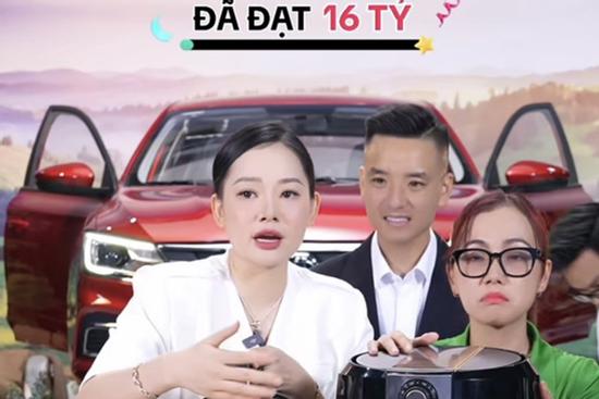 Quyền Leo Daily đang livestream: Mỗi phút kiếm 166 triệu, sau 2 tiếng doanh thu đạt 16 tỷ, bao giờ đạt 150 tỷ?