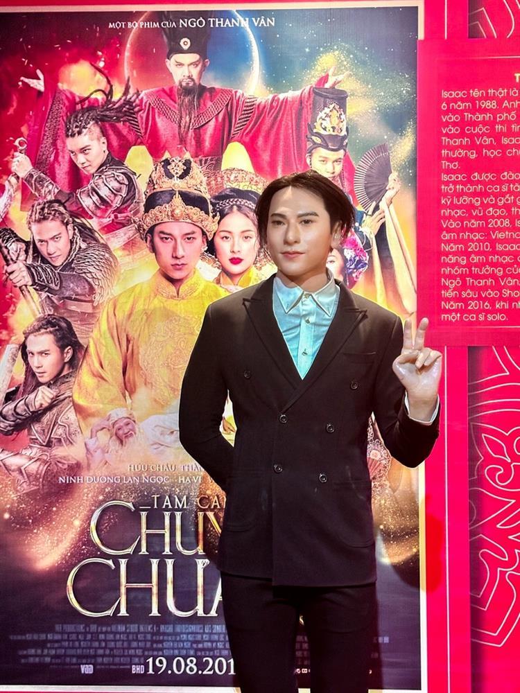 Khu du lịch lên tiếng về loạt tượng sáp nghệ sĩ bị chê xấu?-3