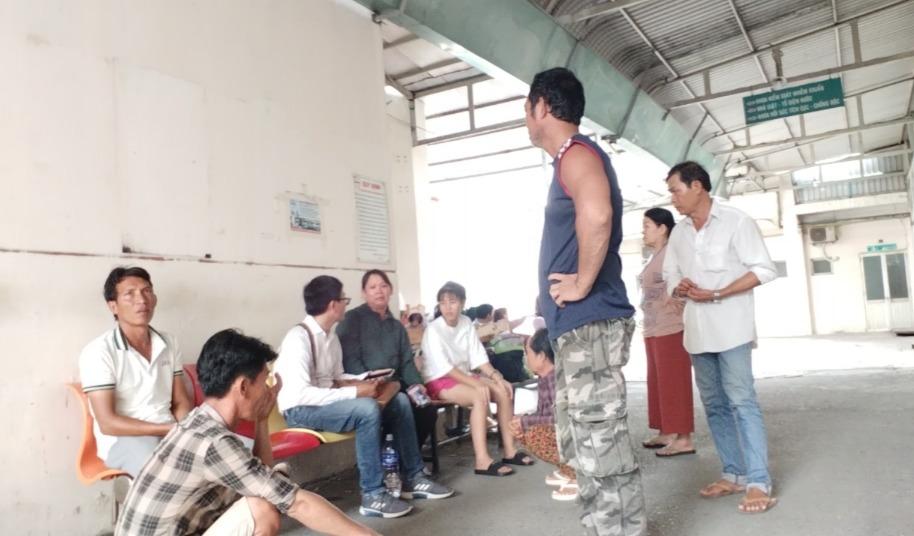 Người phụ nữ tử vong khi sửa mũi tại thẩm mỹ viện ở TP.HCM: Vợ tôi chết để lại ba con nhỏ, gia đình hiện rất đau đớn-1