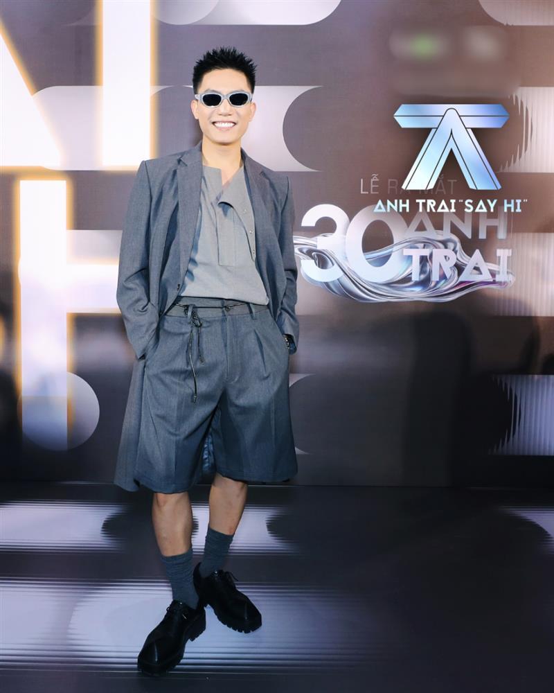 Xuất hiện sau ồn ào ‘riêng tư’, Trấn Thành đọ vẻ soái ca cùng dàn anh trai-7